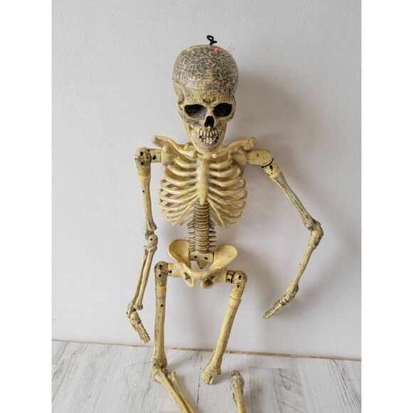 Vintage Paper magic 1998 AS IS animated skeleton Halloween hanging prop decor - Picture 2 of 16
